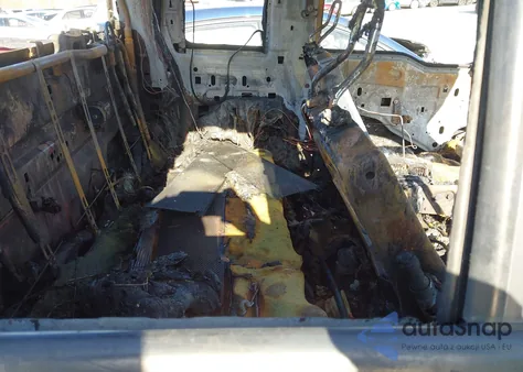 2010 Ford F-150 Fx4/Lariat/Xl/Xlt z USA, uszkodzony, nr VIN 1FTFX1EVXAFB42046